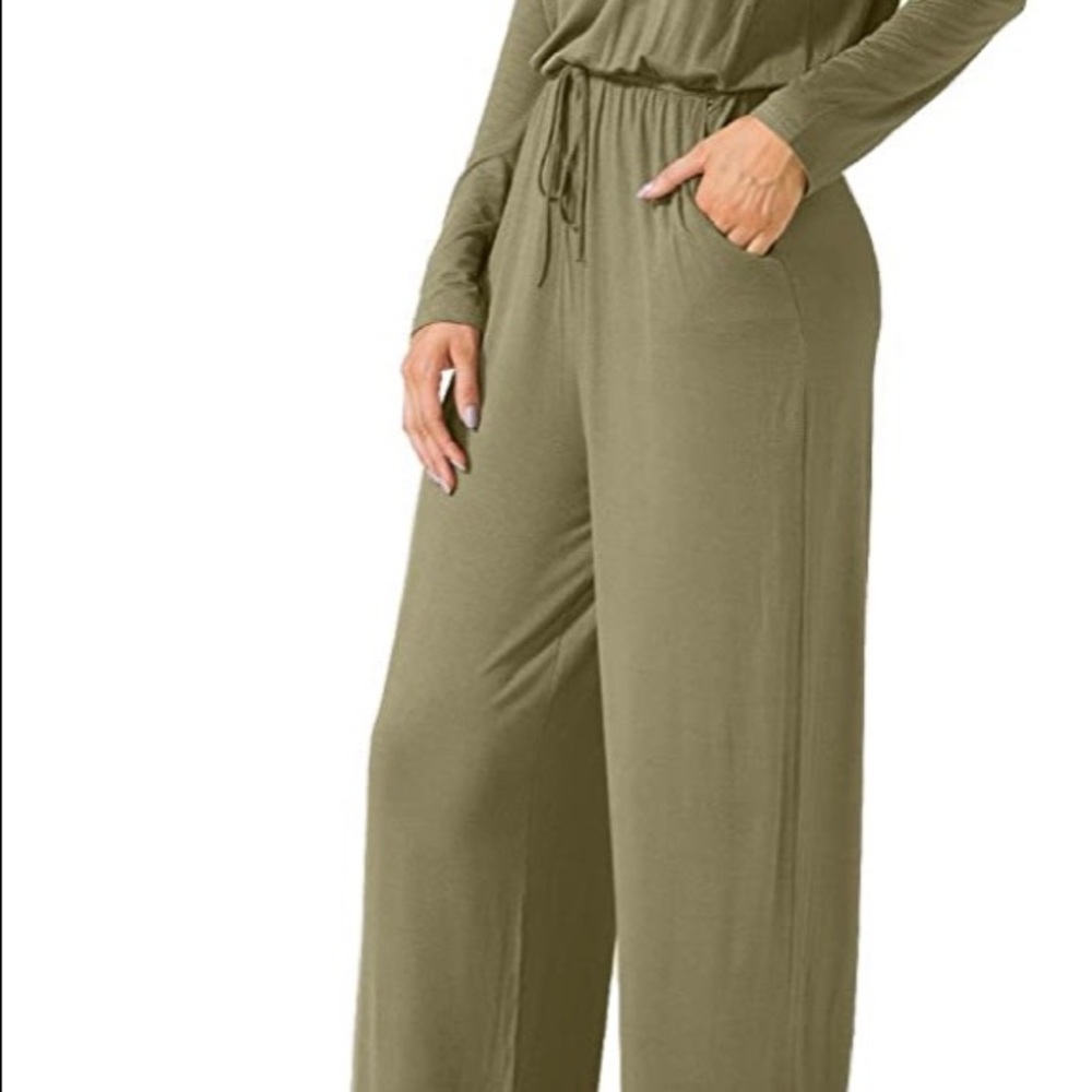 Army Green long-sleeve loose fit jumpsuit/romper - Picture 5 of 11
